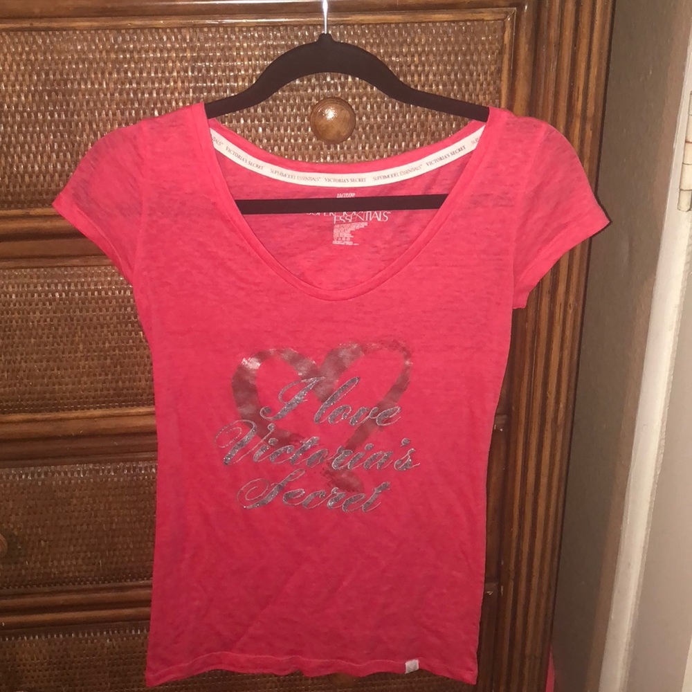 Victoria’s Secret supermodel essentials tee